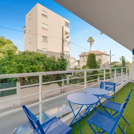 Apartment 2-bedroom Royal Beach, A 2minutes De La